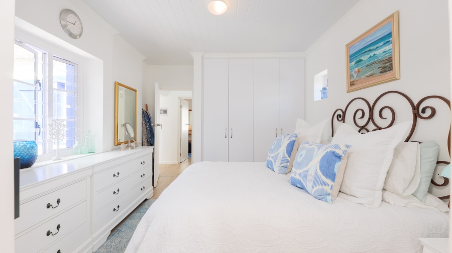 3 Bedroom Property for Sale in Struisbaai Western Cape
